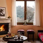 Amygdalies With Fireplace Lejlighed *