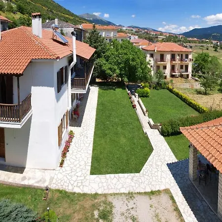 Appartement Amygdalies With Fireplace Karpenísion